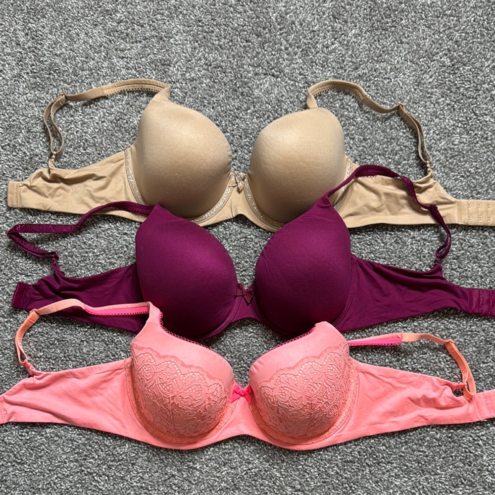 Victoria's Secret Tan Smooth Bras